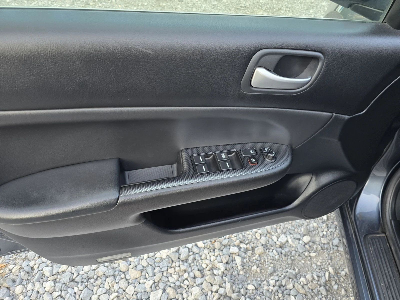 Honda Accord 2.2CDTI кожа - изображение 9