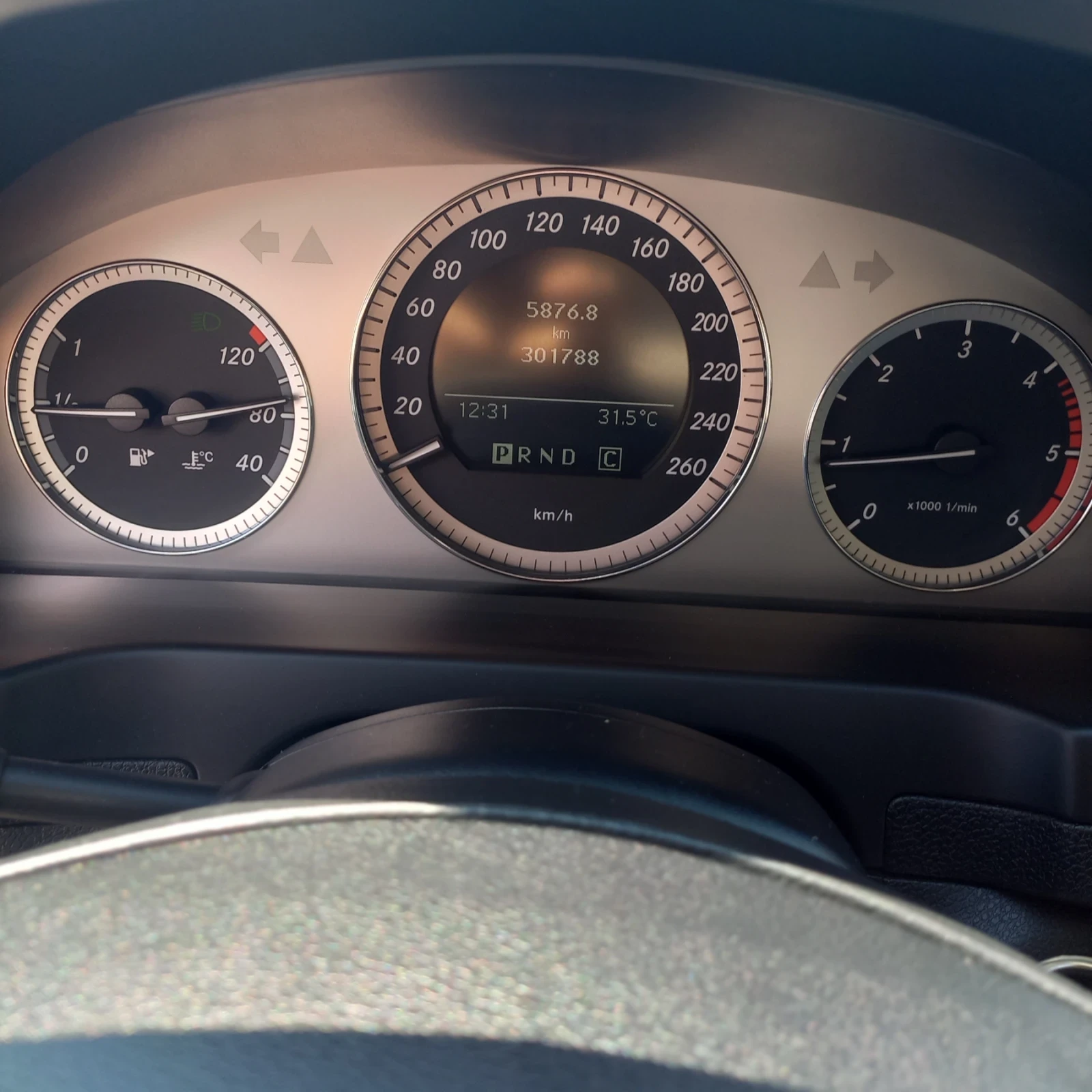 Mercedes-Benz C 200  - изображение 6