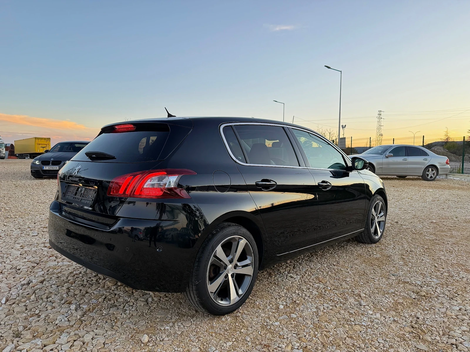 Peugeot 308 1.2 PureTech  | Mobile.bg � ����������� 5