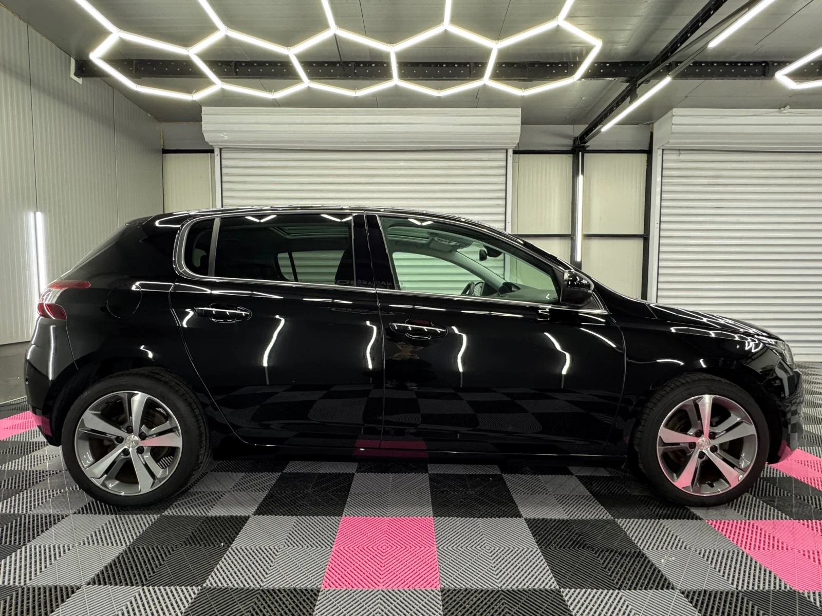 Peugeot 308 1.2 PureTech , снимка 2 - Автомобили и джипове - 53924059