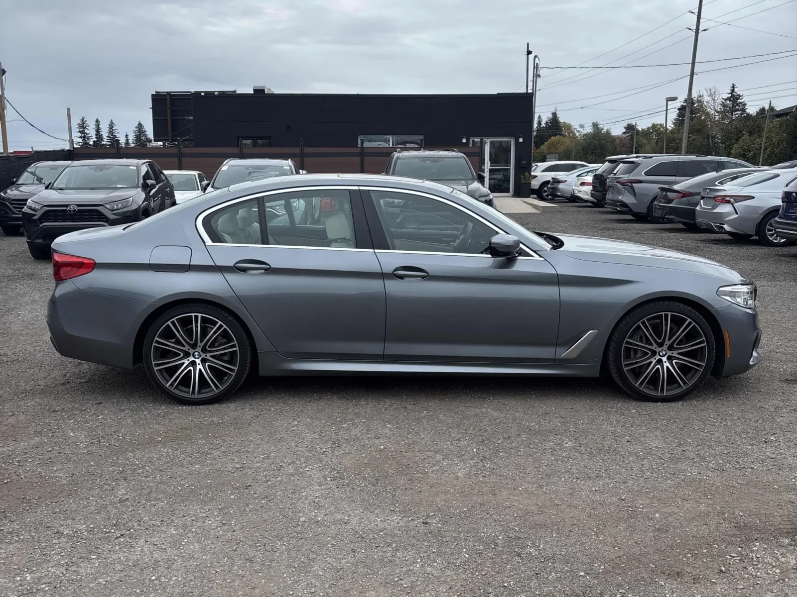 BMW 540 * CARFAX * БЕЗ ПЪРВОНАЧАЛНА ВНОСКА | Mobile.bg — изображение 2