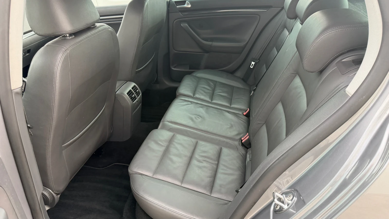 VW Golf 2.0tdi GT* DSG* Navi*  - изображение 7