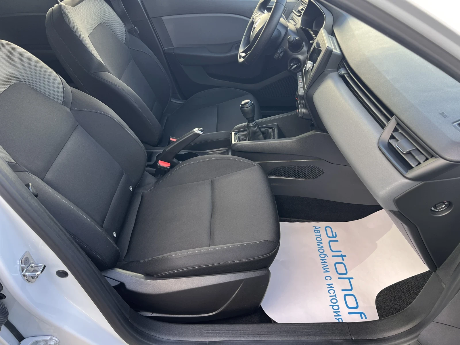 Renault Clio Life/1.0Sce/75k.c./5MT - изображение 9