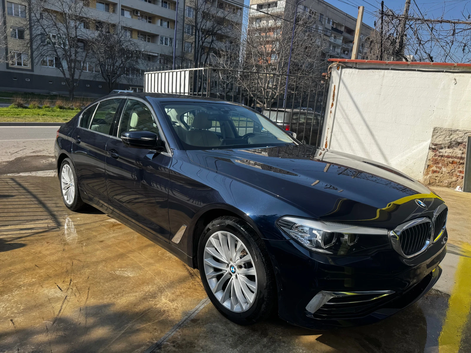 BMW 520, снимка 11 - Автомобили и джипове - 53902232