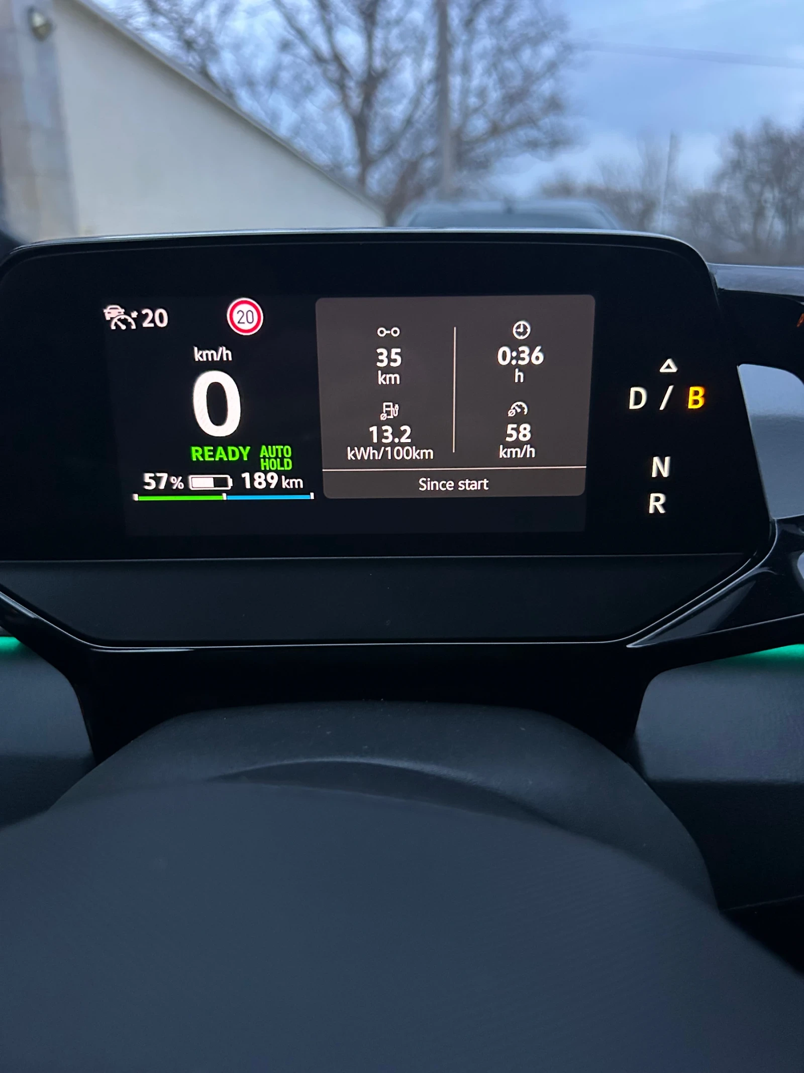 VW ID.3 PRO, снимка 17 - Автомобили и джипове - 53971710