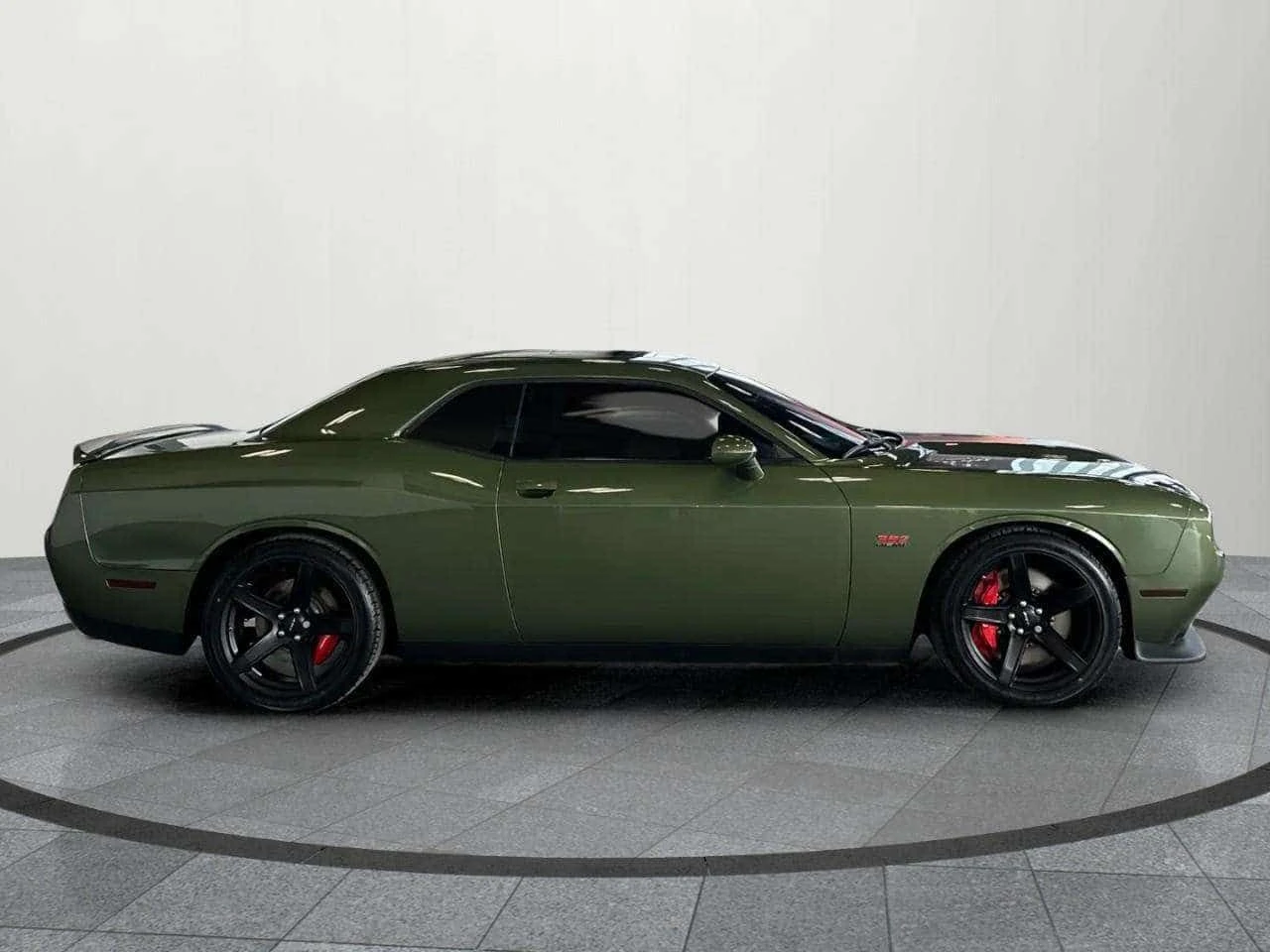 Dodge Challenger * SRT 392 * CARFAX * Фиксирана цена до БГ * , снимка 7 - Автомобили и джипове - 53995617