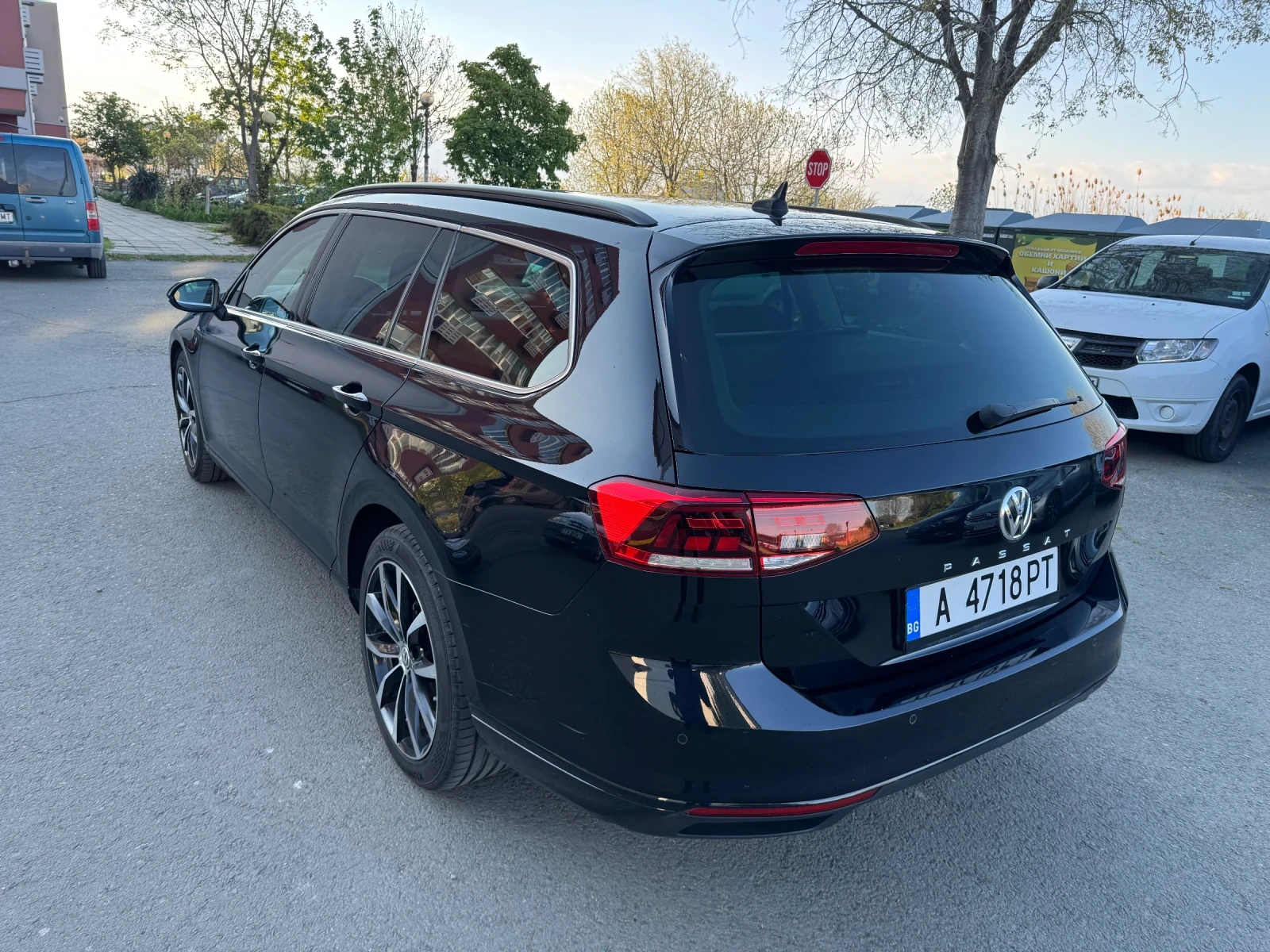 VW Passat 2.0 TDI 150 кс., снимка 4 - Автомобили и джипове - 56440378