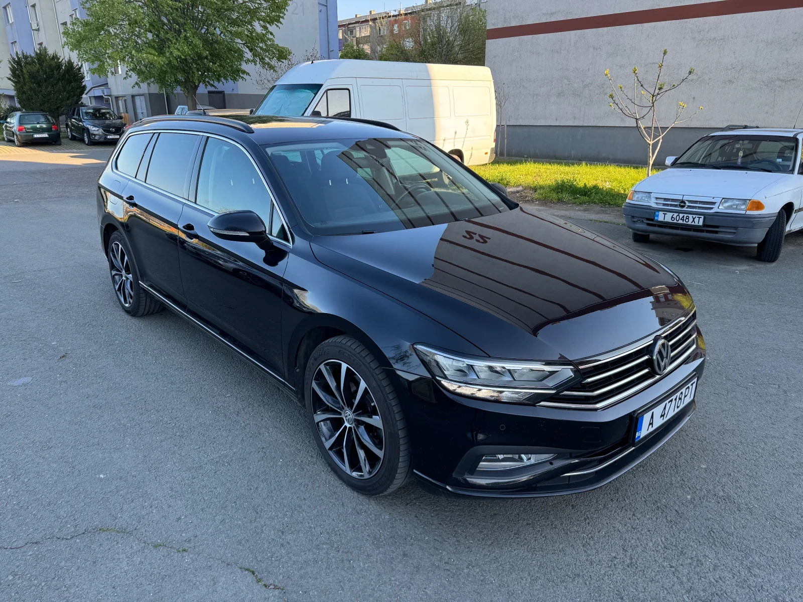 VW Passat 2.0 TDI 150 кс., снимка 7 - Автомобили и джипове - 56440378