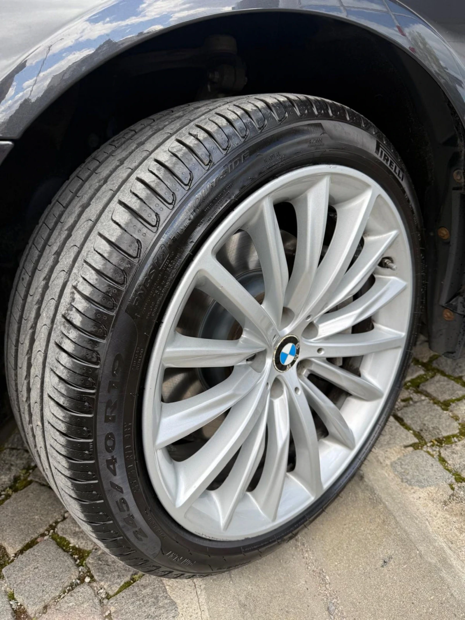 BMW 530 xDrive Luxury Line, снимка 13 - Автомобили и джипове - 54348350