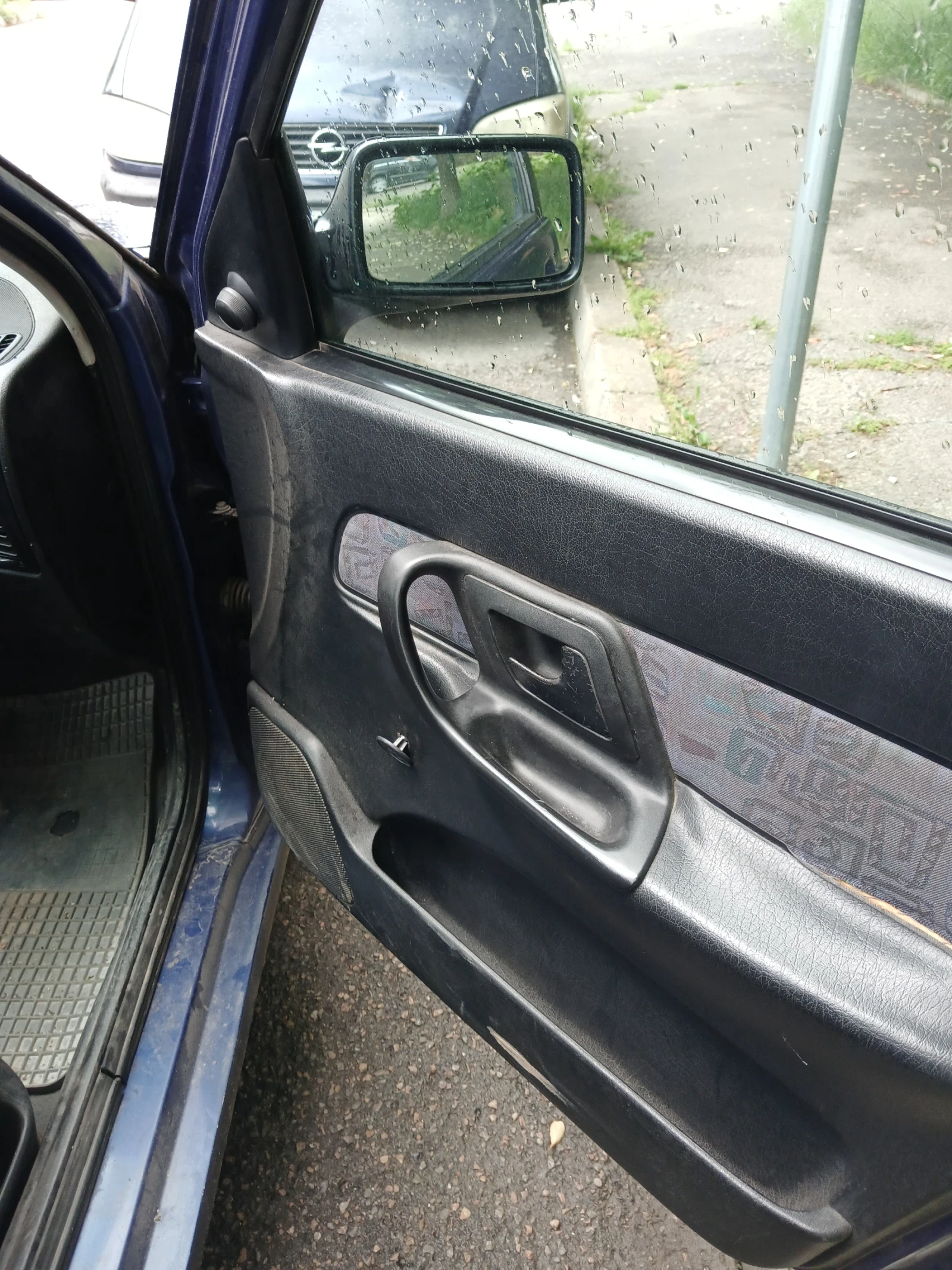 Seat Ibiza, снимка 10 - Автомобили и джипове - 54794717