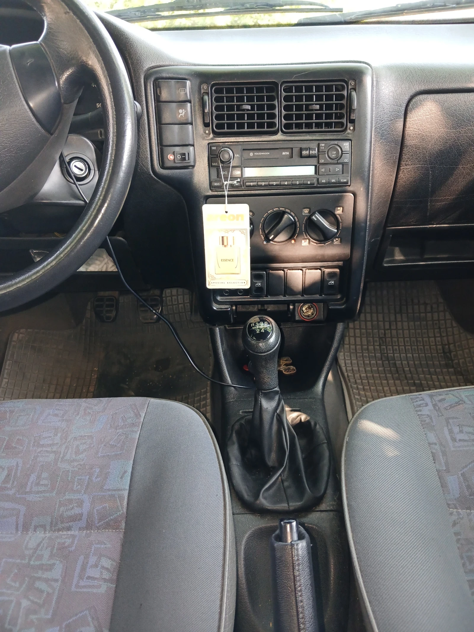 Seat Ibiza, снимка 7 - Автомобили и джипове - 54794717