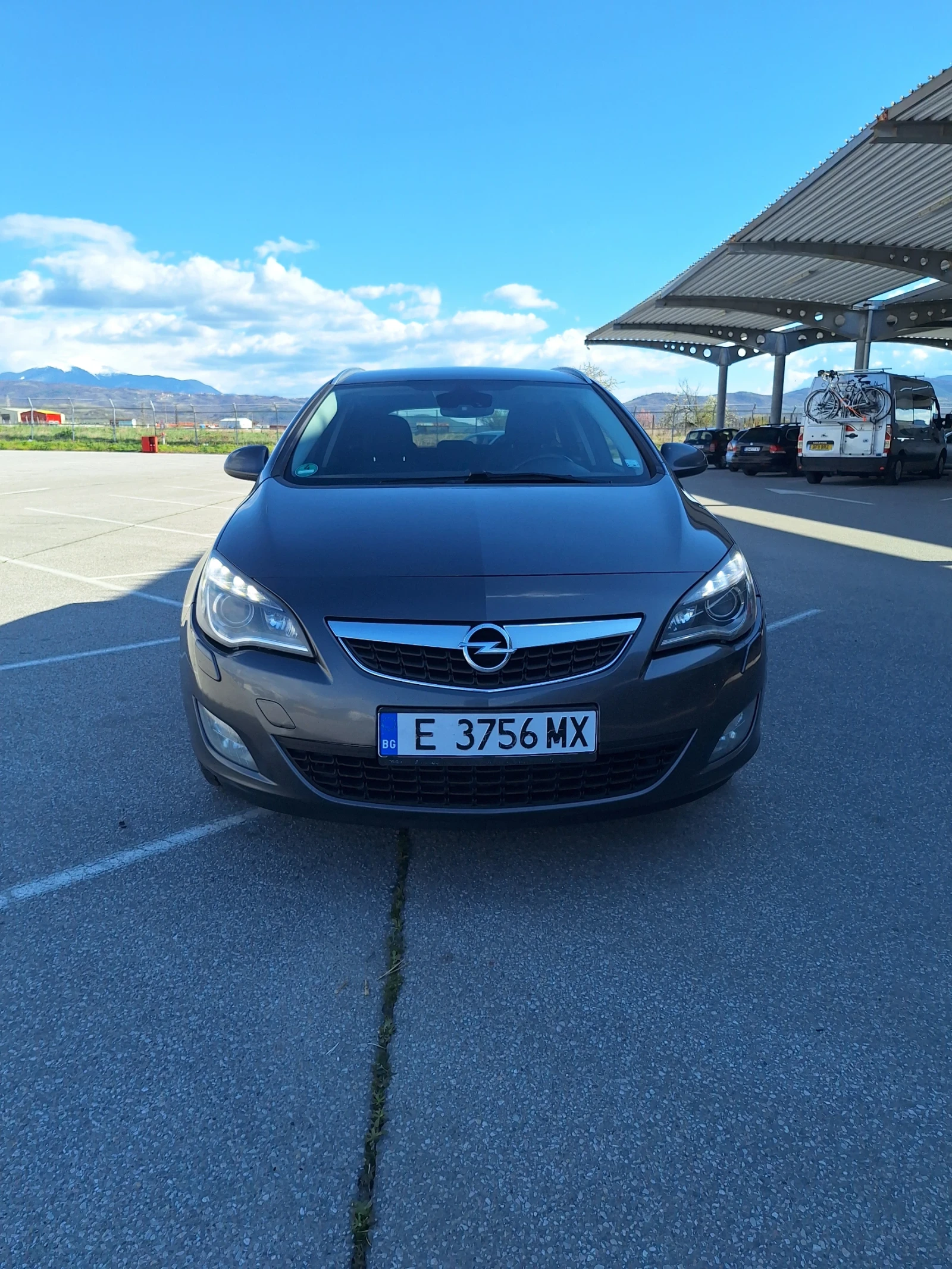 Opel Astra 2.0cdti 165кс, снимка 3 - Автомобили и джипове - 54857022