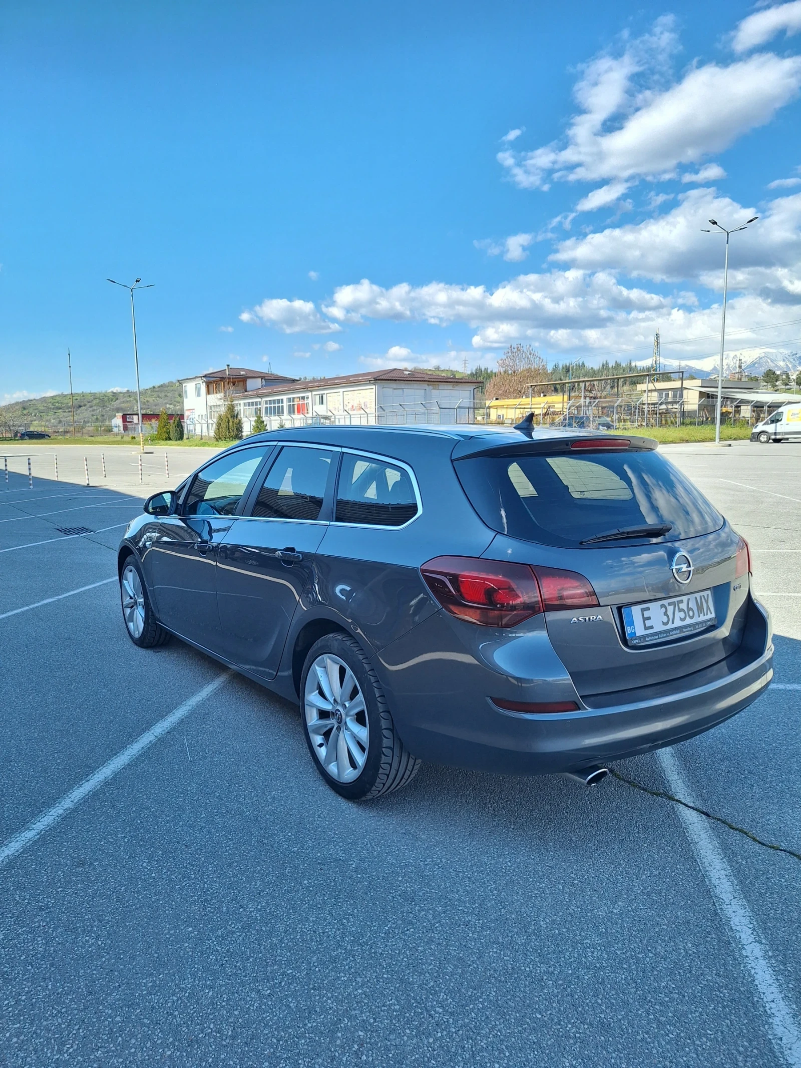 Opel Astra 2.0cdti 165кс, снимка 7 - Автомобили и джипове - 54857022