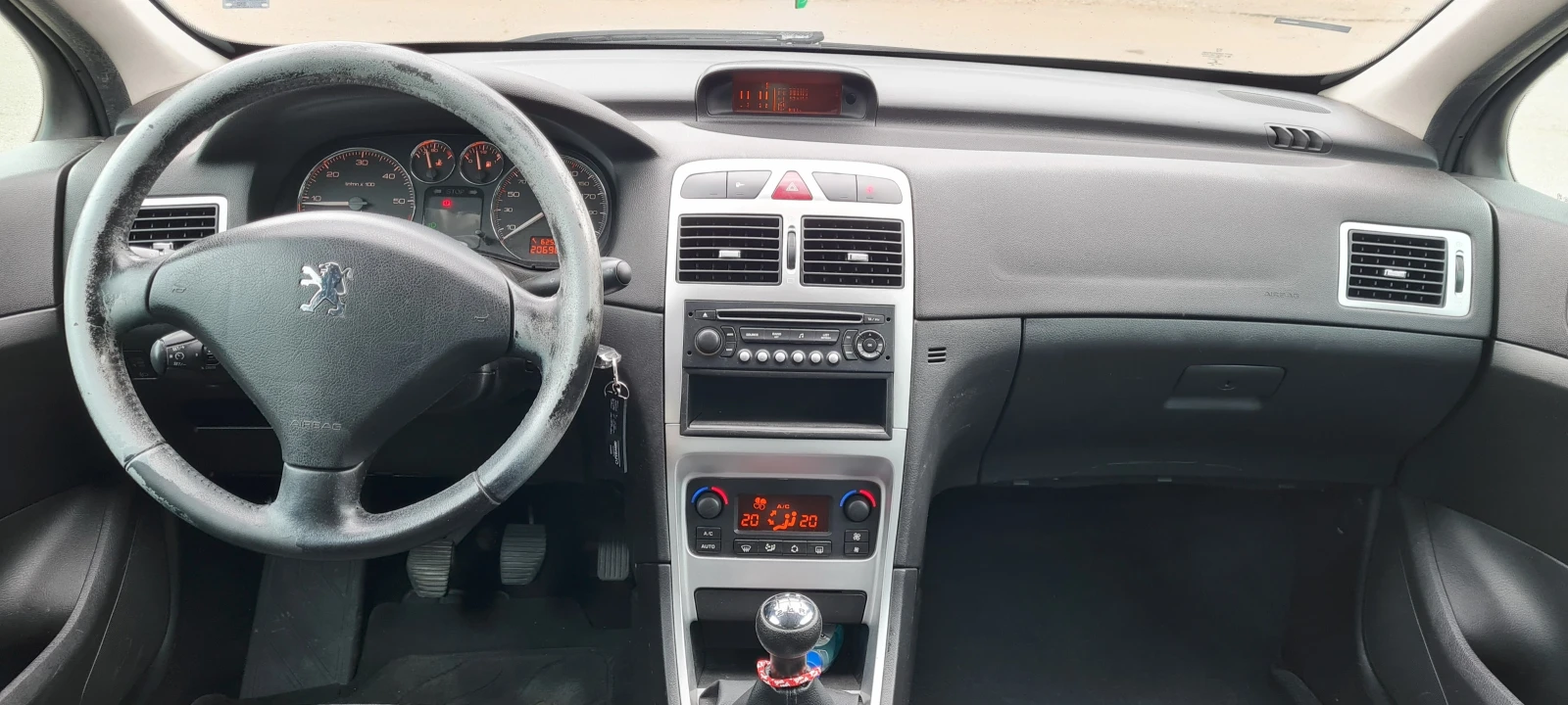 Peugeot 307 307 SW 1.6 HDI, снимка 10 - Автомобили и джипове - 54982438