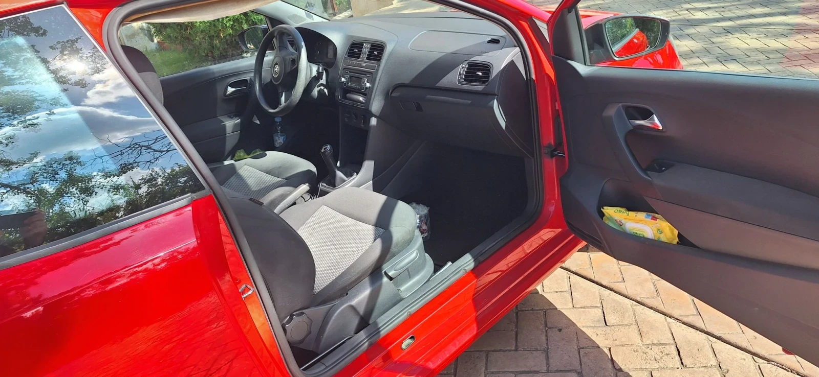 VW Polo, снимка 7 - Автомобили и джипове - 56311528