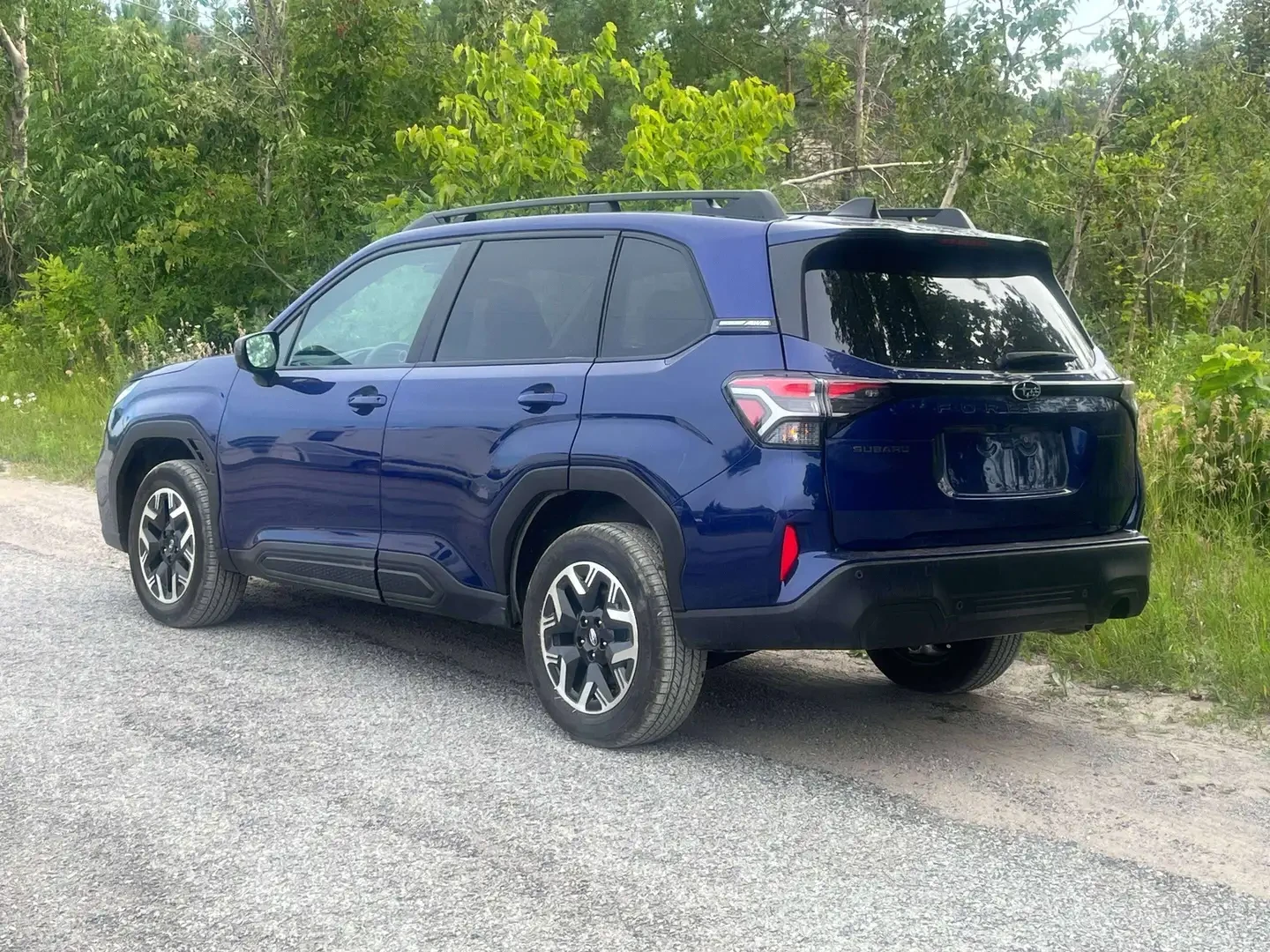 Subaru Forester TOURING* AWD* ГОЛЯМА НАВИГАЦИЯ* ПОДГРЕВ, снимка 3 - Автомобили и джипове - 56315319