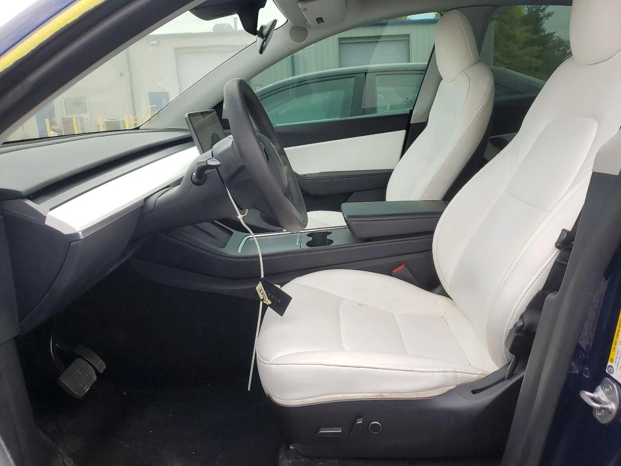 Tesla Model Y * LONG* RANGE* AWD* , снимка 10 - Автомобили и джипове - 56420826