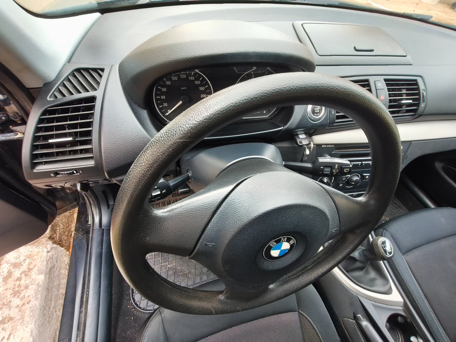 BMW 116 2.0i, снимка 7 - Автомобили и джипове - 56651923