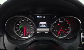 Mercedes-Benz GLA 45 AMG ПОДГРЕВ| ДИСТРОНИК* КРАЙНА ЦЕНА ДО СОФИЯ, снимка 16