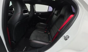 Mercedes-Benz GLA 45 AMG ПОДГРЕВ| ДИСТРОНИК* КРАЙНА ЦЕНА ДО СОФИЯ, снимка 8