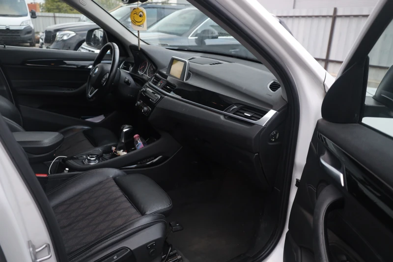 BMW X1 20d xDrive LED NAVI #KeyStart SzH PDK MY16 #iCarbg, снимка 7 - Автомобили и джипове - 51883219