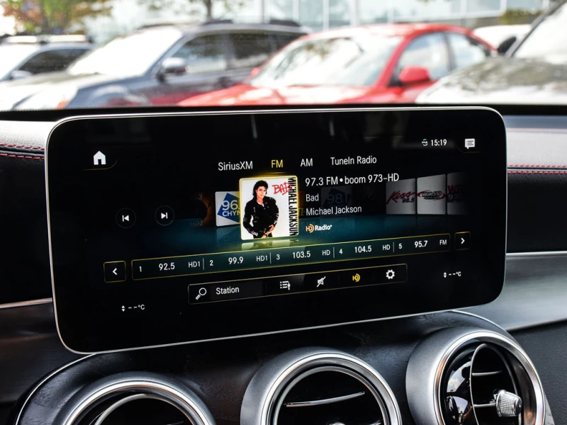 Mercedes-Benz GLC 300 4MATIC/AMG/DIGITAL/АВТОФИНАНСИРАНЕ, снимка 9 - Автомобили и джипове - 52399369