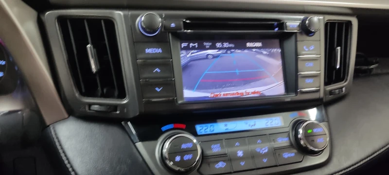 Toyota Rav4, снимка 10 - Автомобили и джипове - 52826050