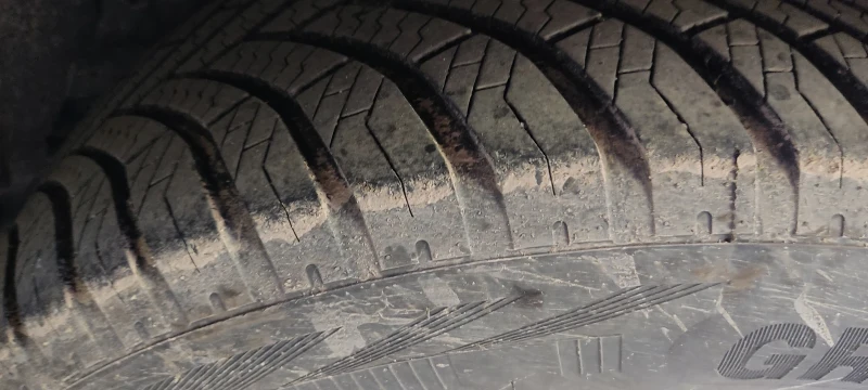 Toyota Rav4, снимка 6 - Автомобили и джипове - 52826050