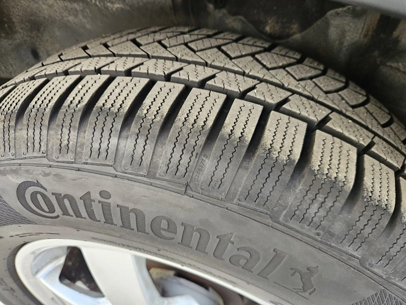 Honda Cr-v 2.0i-VTEC 4x4 Distronic Пълна сервизна в Хонда, снимка 5 - Автомобили и джипове - 52866113