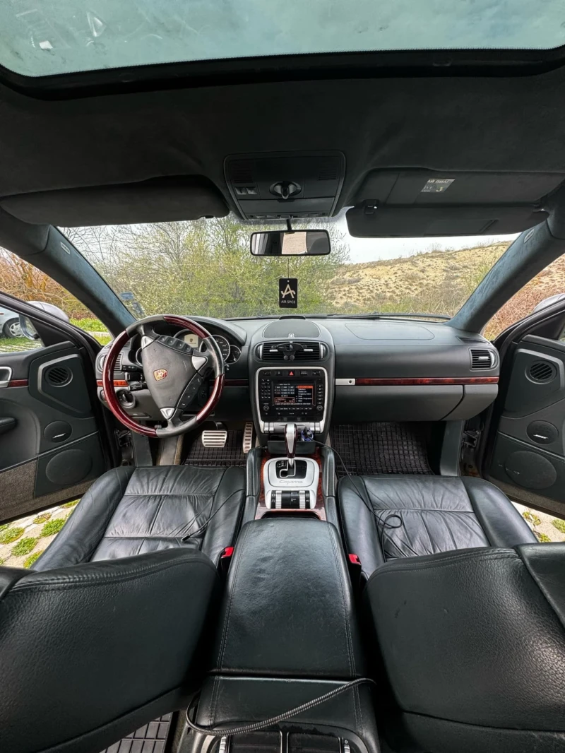 Porsche Cayenne 4.5 V8 Turbo 450кс Газ, снимка 11 - Автомобили и джипове - 53021409