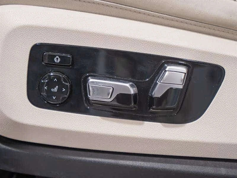 BMW X5 xDrive40i FULL EXTRAS  CARFAX, снимка 11 - Автомобили и джипове - 54653596