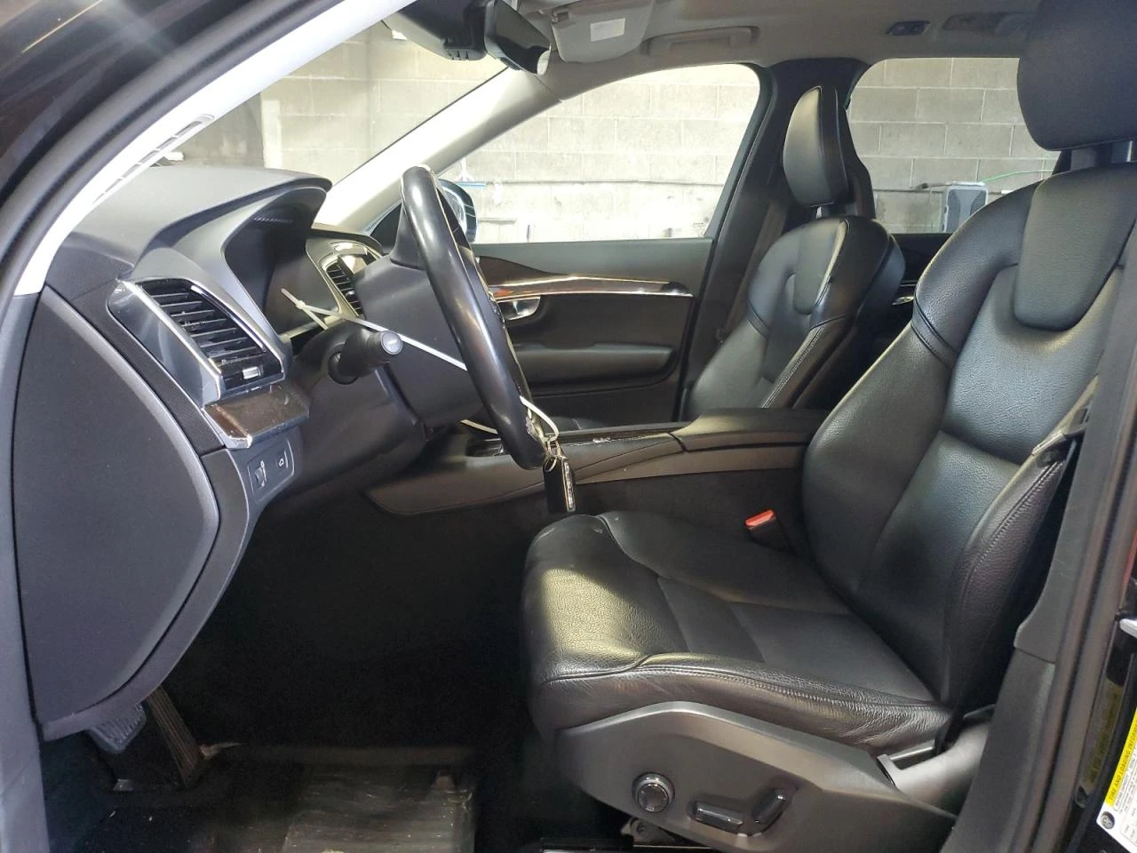 Volvo Xc90 T6 - изображение 7