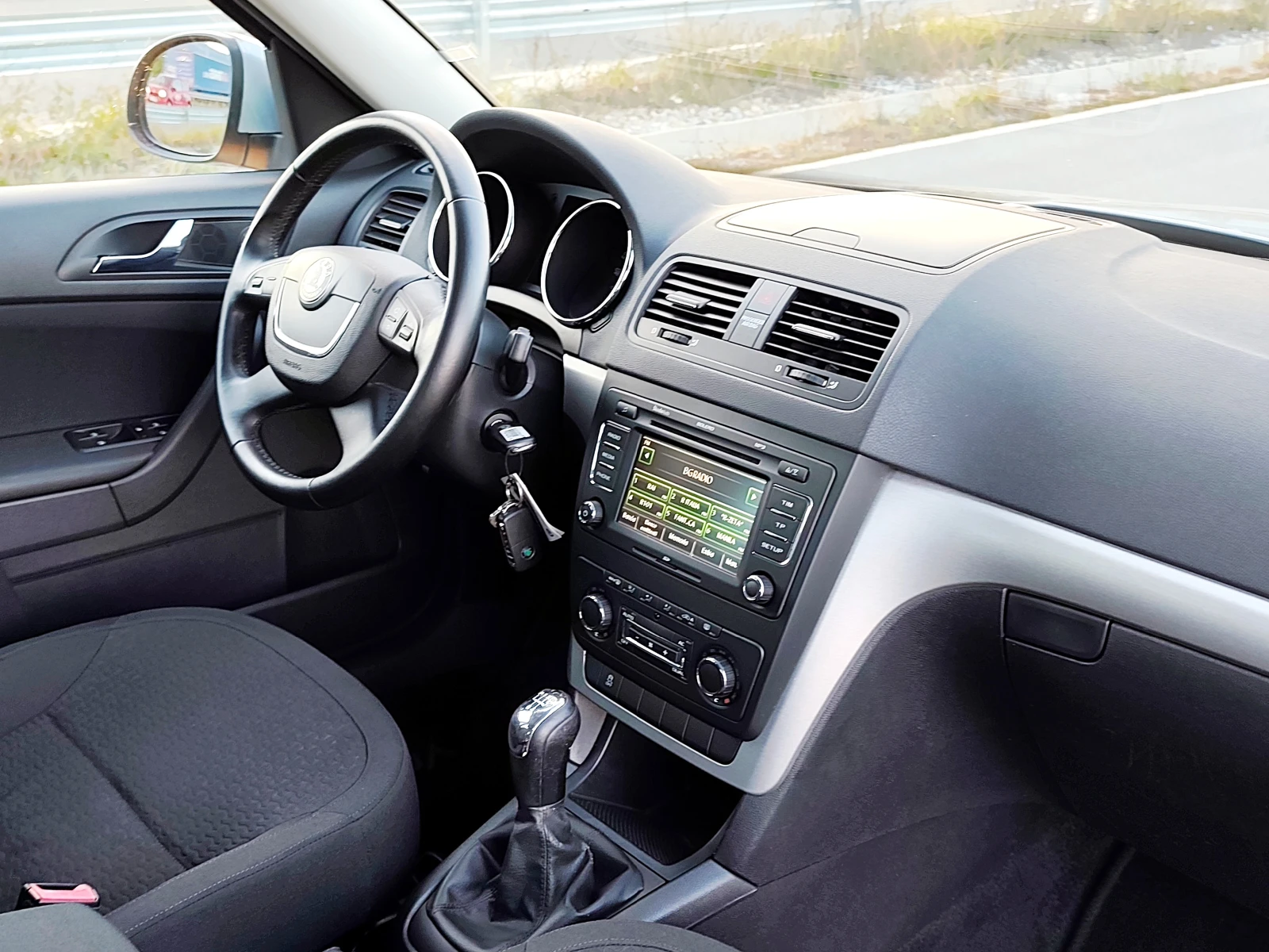 Skoda Yeti 2.0TDI 110ks - изображение 8