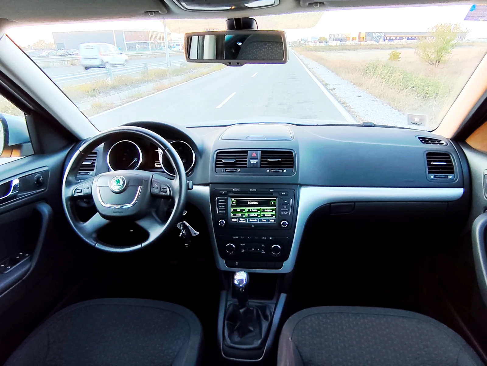 Skoda Yeti 2.0TDI 110ks - изображение 9