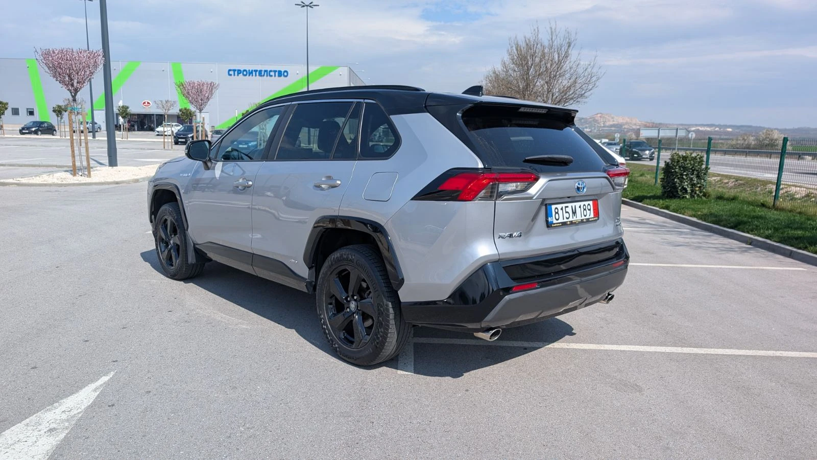 Toyota Rav4 2.5 Hybrid AWD-i Style (JBL package), снимка 5 - Автомобили и джипове - 54004008