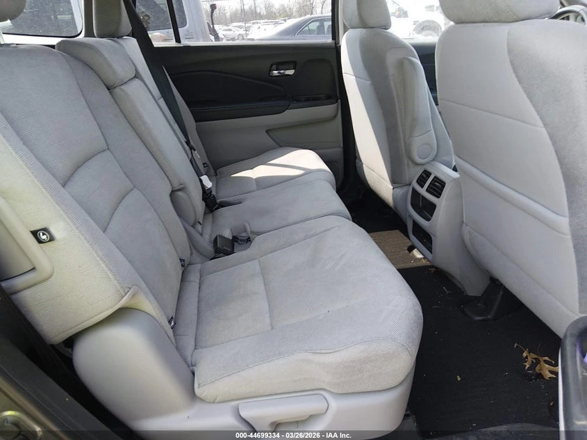 Honda Pilot 3.5l Awd Lx, снимка 8 - Автомобили и джипове - 54310786