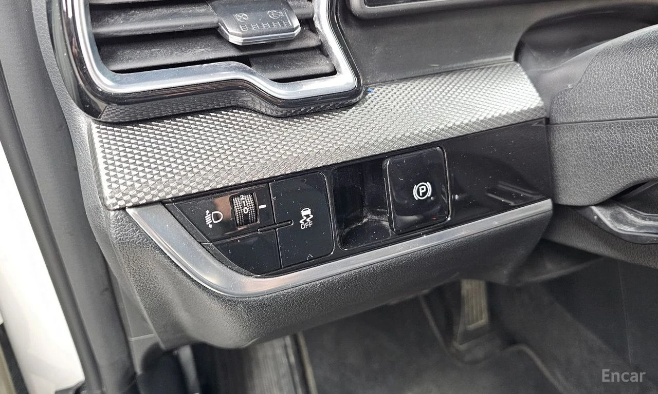 Kia Sportage 1.6-TURBO* TRENDY* DIGITAL* REAR-CAMERA* , снимка 12 - Автомобили и джипове - 54508871