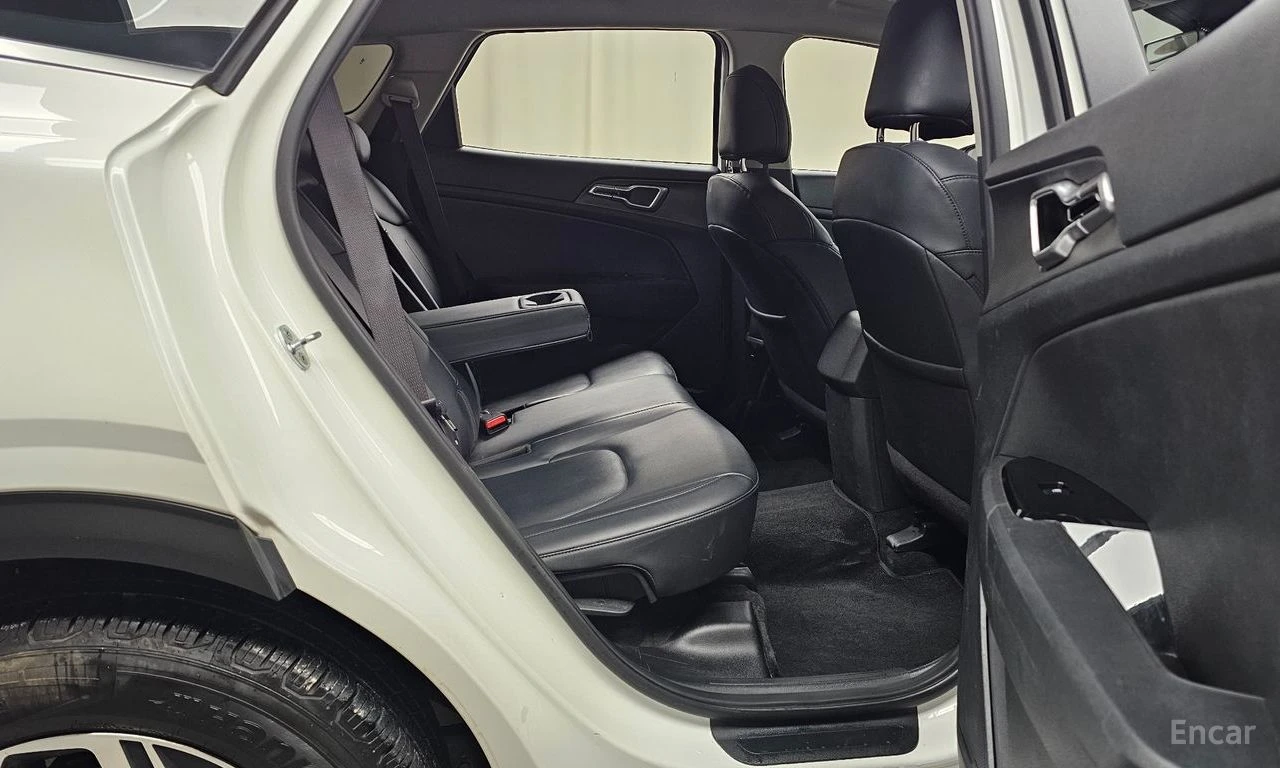 Kia Sportage 1.6-TURBO* TRENDY* DIGITAL* REAR-CAMERA* , снимка 14 - Автомобили и джипове - 54508871