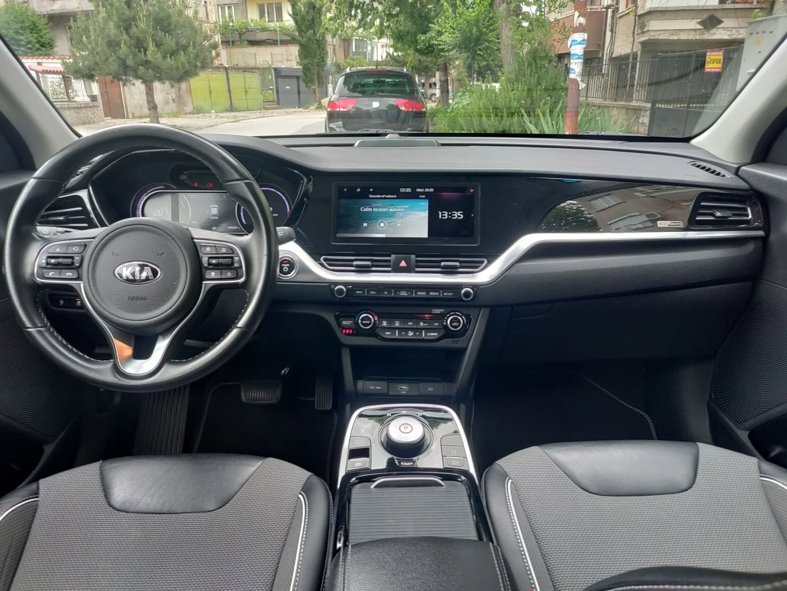 Kia Niro Electro 204hp 65kwh Battery SOH 100% 2021, снимка 11 - Автомобили и джипове - 54618110