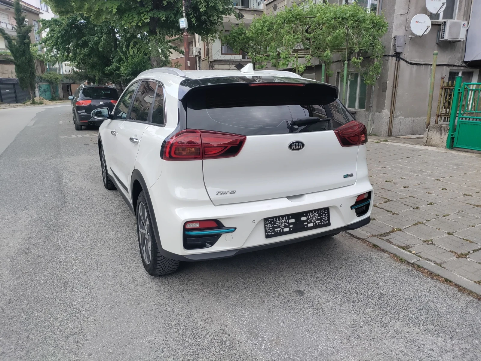Kia Niro Electro 204hp 65kwh Battery SOH 100% 2021, снимка 4 - Автомобили и джипове - 54618110