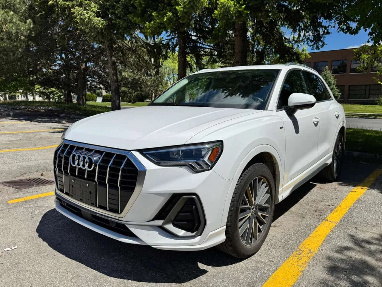 Audi Q3 * Progressiv * АВТОКРЕДИТ БЕЗ ПЪРВОНАЧАЛНА ВНОСКА*