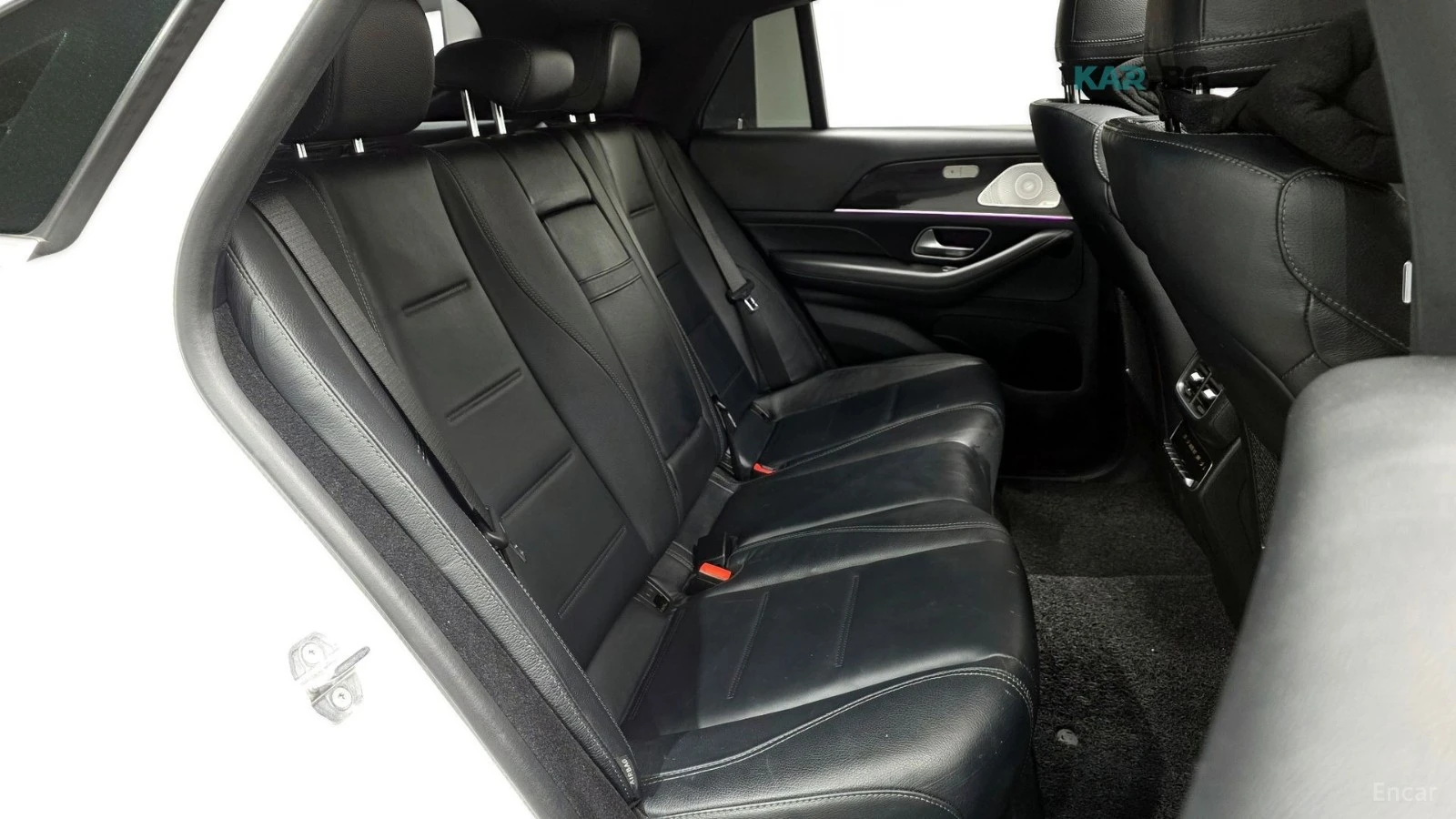 Mercedes-Benz GLE 400 4MATIC* КОЖА* ПОДГРЕВ* ОБДУХВ* BURMASTER* PANO* 36, снимка 11 - Автомобили и джипове - 55397982