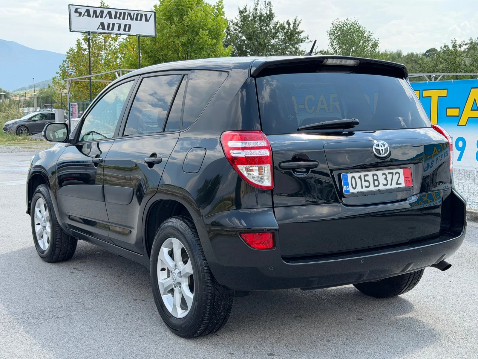 Toyota Rav4 2.2 D4D, снимка 4 - Автомобили и джипове - 55558696