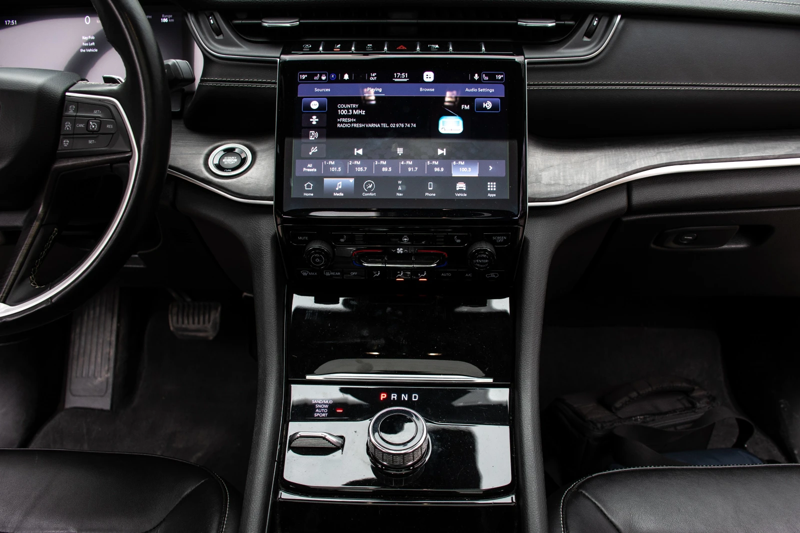 Jeep Grand cherokee 3.6 WL L с газ, снимка 10 - Автомобили и джипове - 55617799