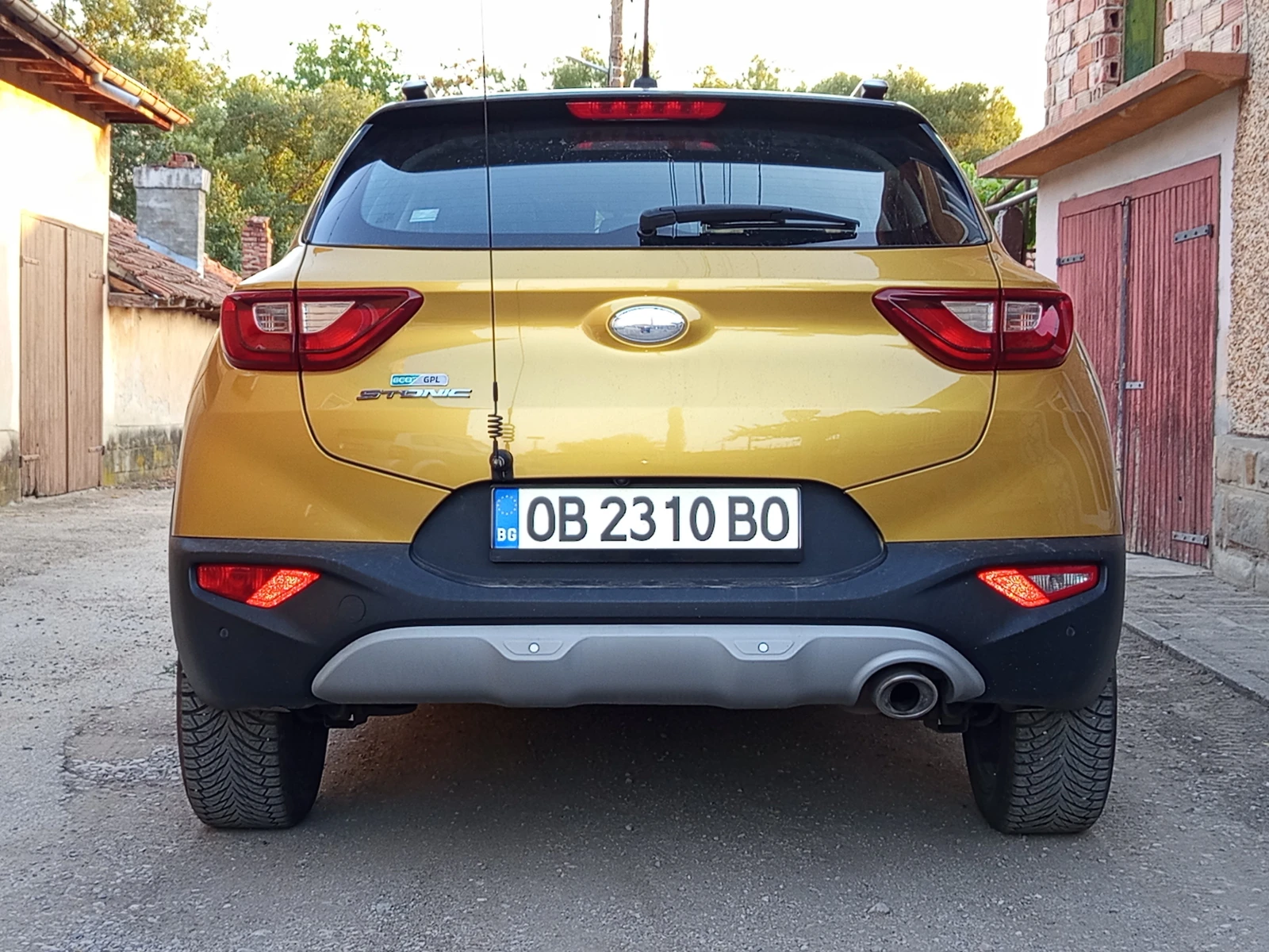 Kia Stonic 1.4/100��. �� ����� | Mobile.bg � ����������� 7