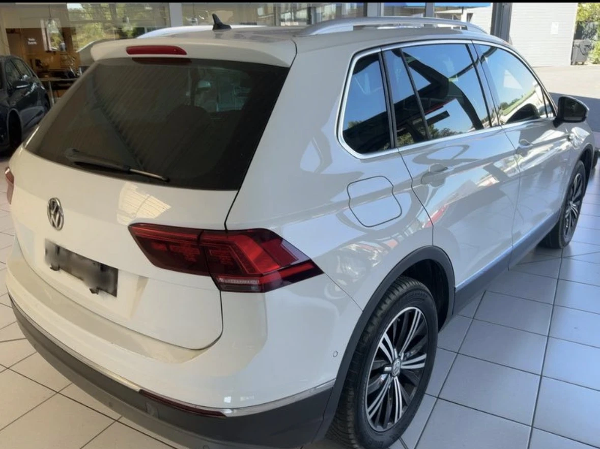 VW Tiguan 2.0TDI 4MOTION * FULL* Dynaudio* 360* 2хMemory* , снимка 5 - Автомобили и джипове - 55812358