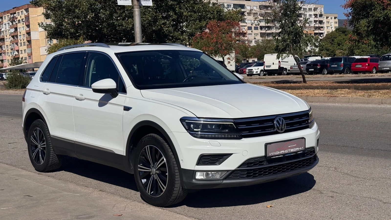 VW Tiguan 2.0TDI 4MOTION * FULL* Dynaudio* 360* 2хMemory* , снимка 6 - Автомобили и джипове - 55812358