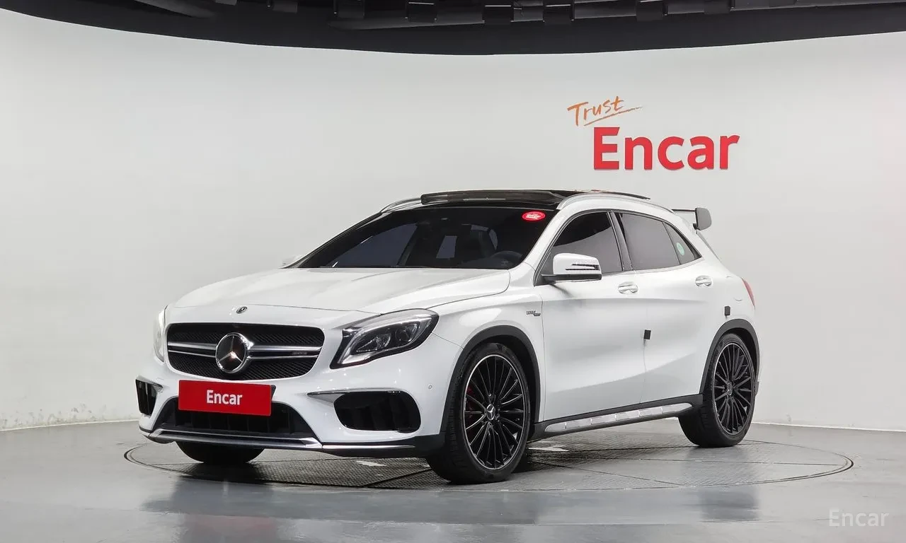 Mercedes-Benz GLA 45 AMG ПОДГРЕВ| ДИСТРОНИК* КРАЙНА ЦЕНА ДО СОФИЯ