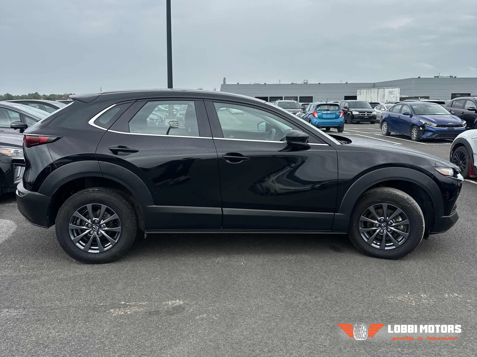Mazda CX-30, снимка 3 - Автомобили и джипове - 56113533