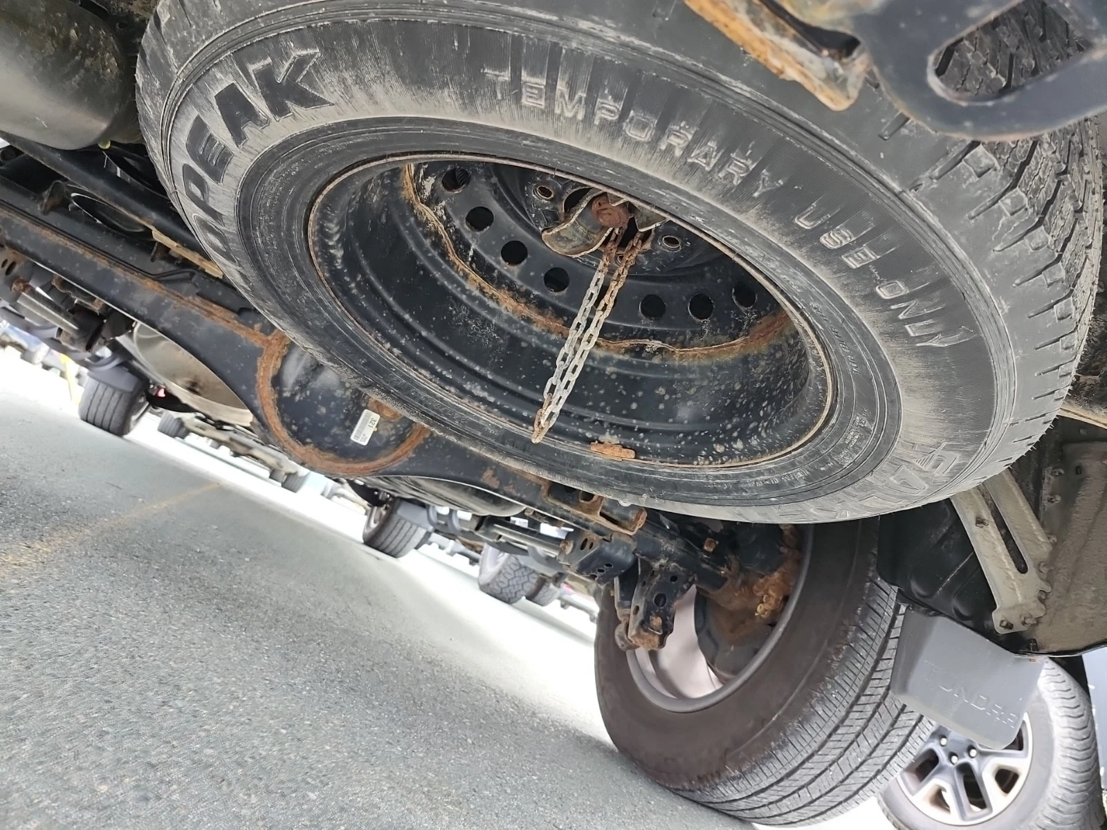 Toyota Tundra * 4x4 Crewmax Platinum Crew Cab Short Bed * CARFAX | Mobile.bg � ����������� 15